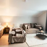 فيلة Lapland Lakeside رانوا